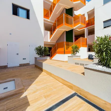 And рool Apartment *